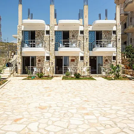House Of Stones 4, Cozy W Parking