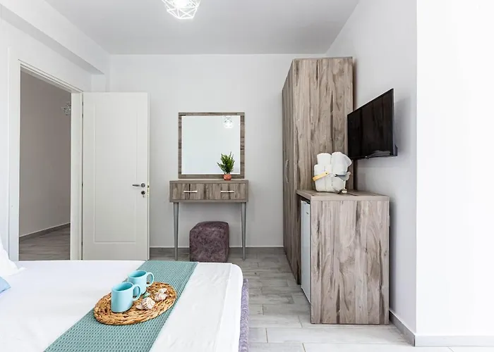 House Of Stones 4, Cozy W Parking * Himare